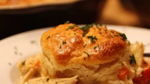 Delicious Red Lobster Biscuit Chicken Pot Pie with flaky biscuits and chicken filling.